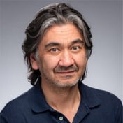 Thomas Totten Headshot