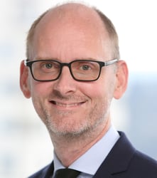 Torsten Slok Apollo Headshot NEW